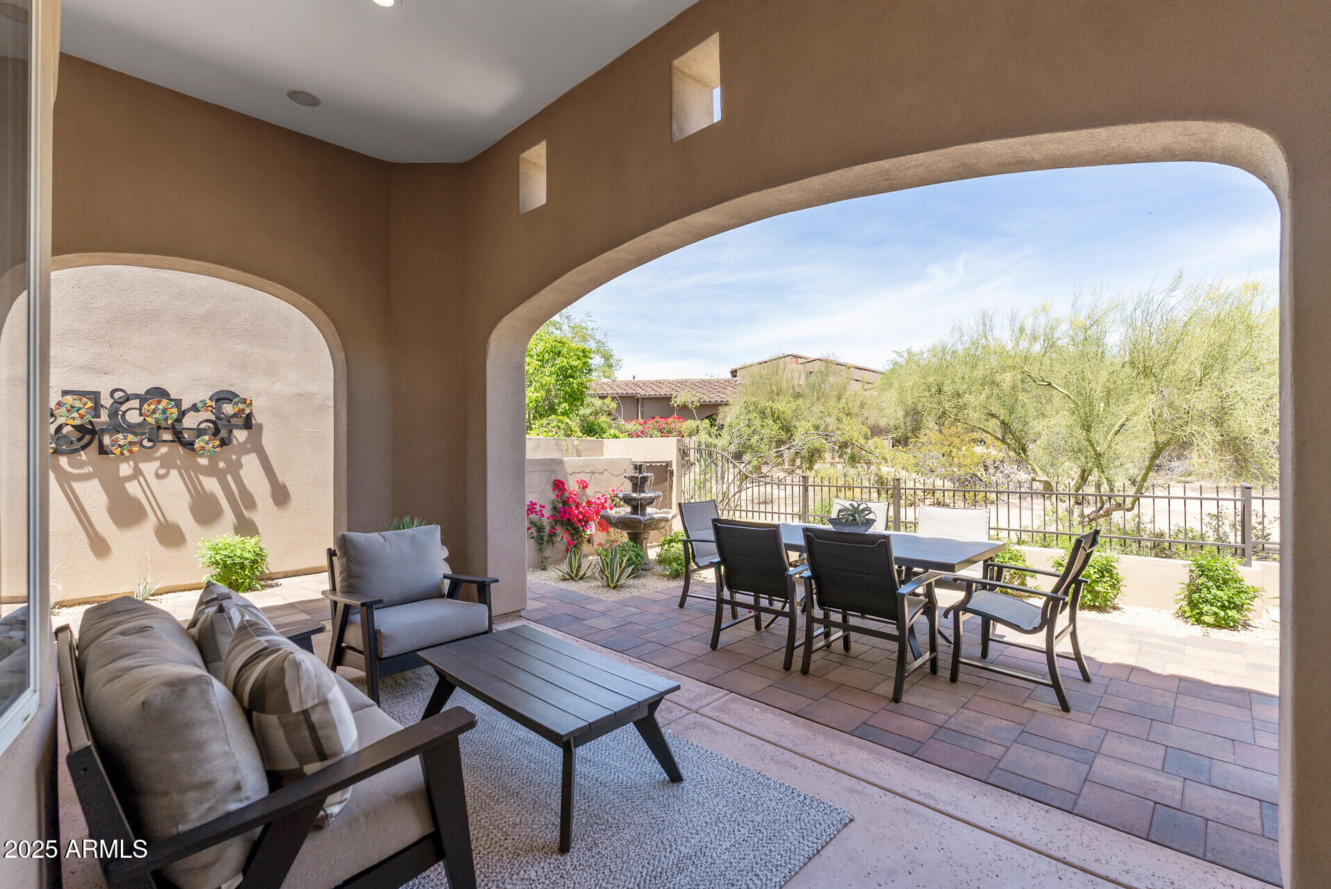 8974 E RUSTY SPUR Place