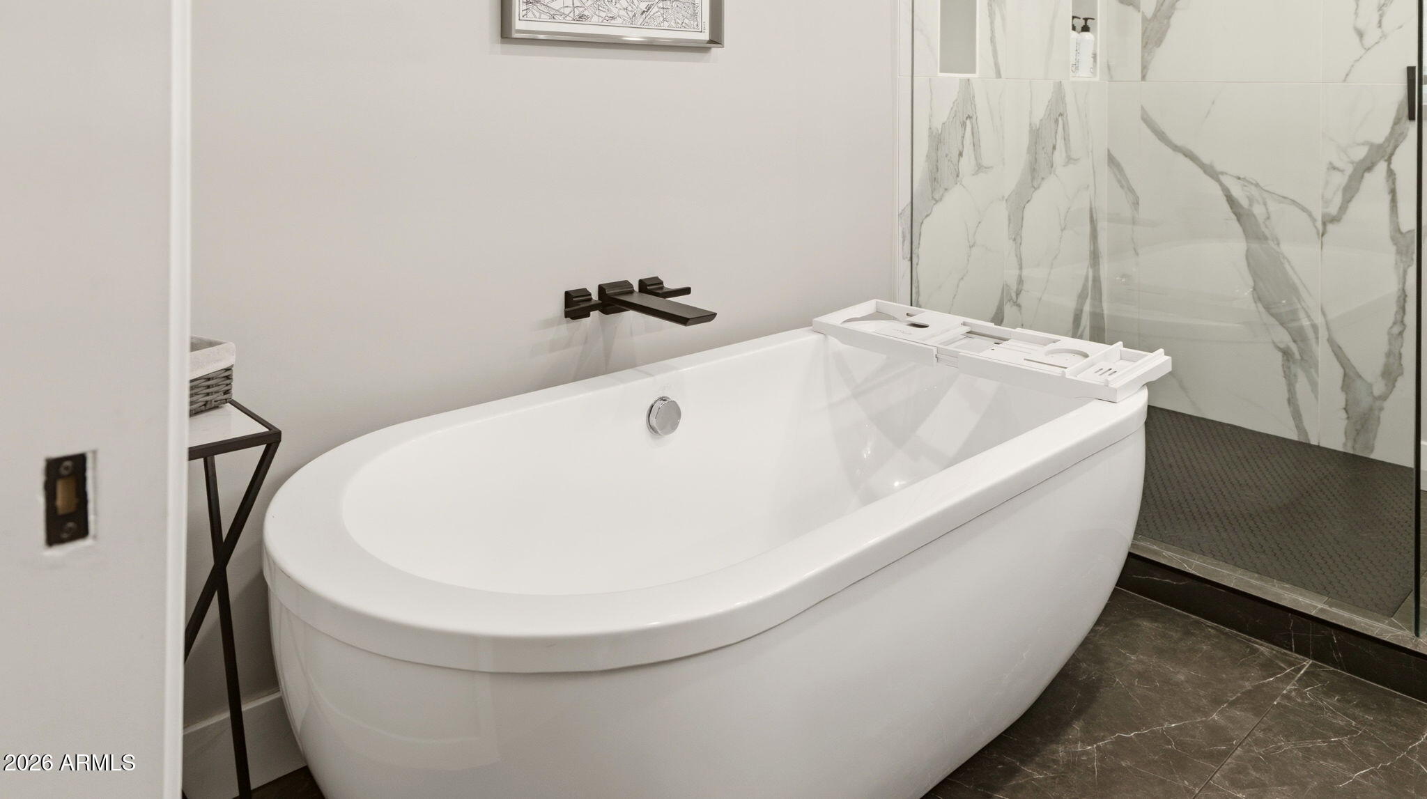 6715 E MONTECITO Avenue