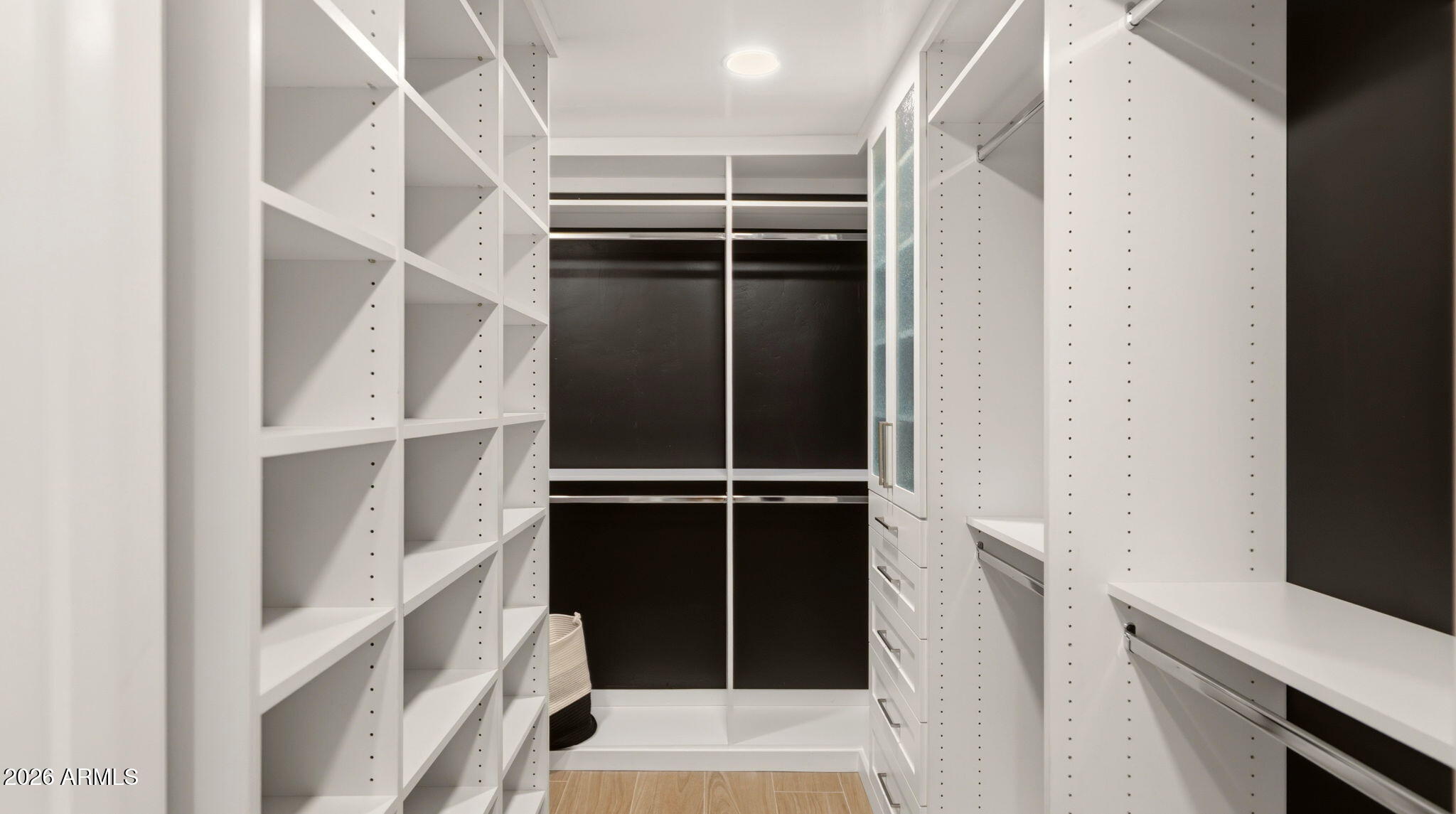 6715 E MONTECITO Avenue