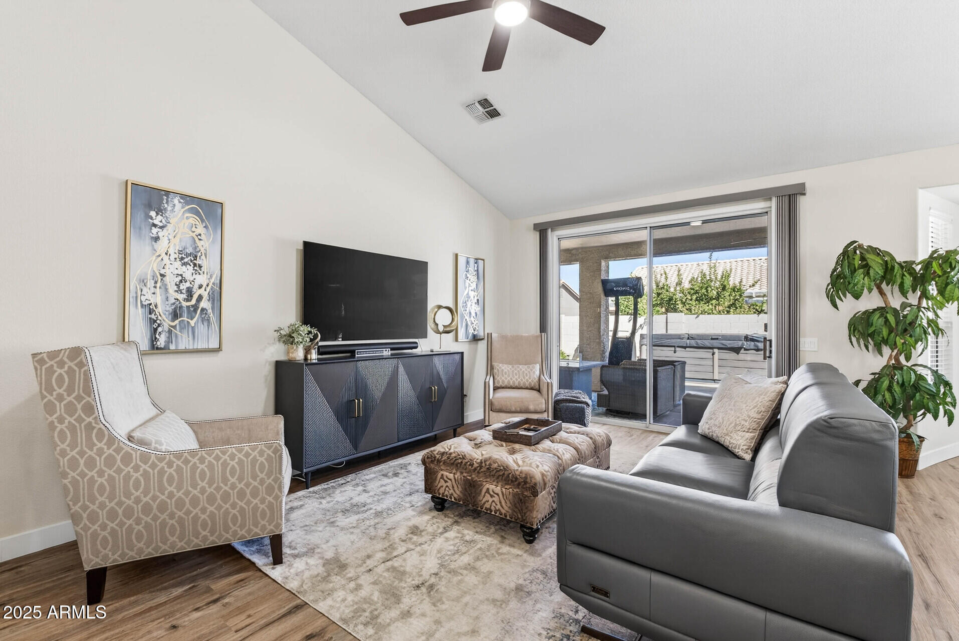 25031 S DESERT TRAIL Court