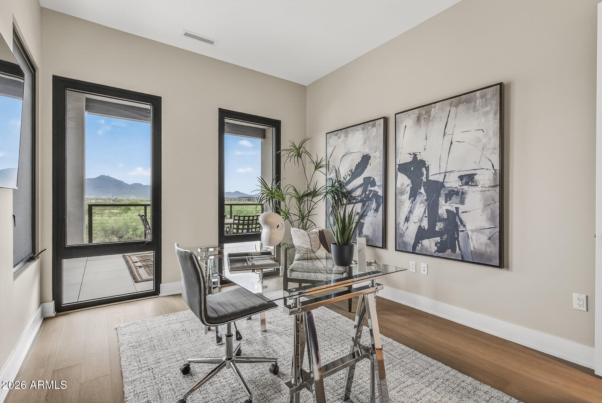 19355 N 73RD Way E2014