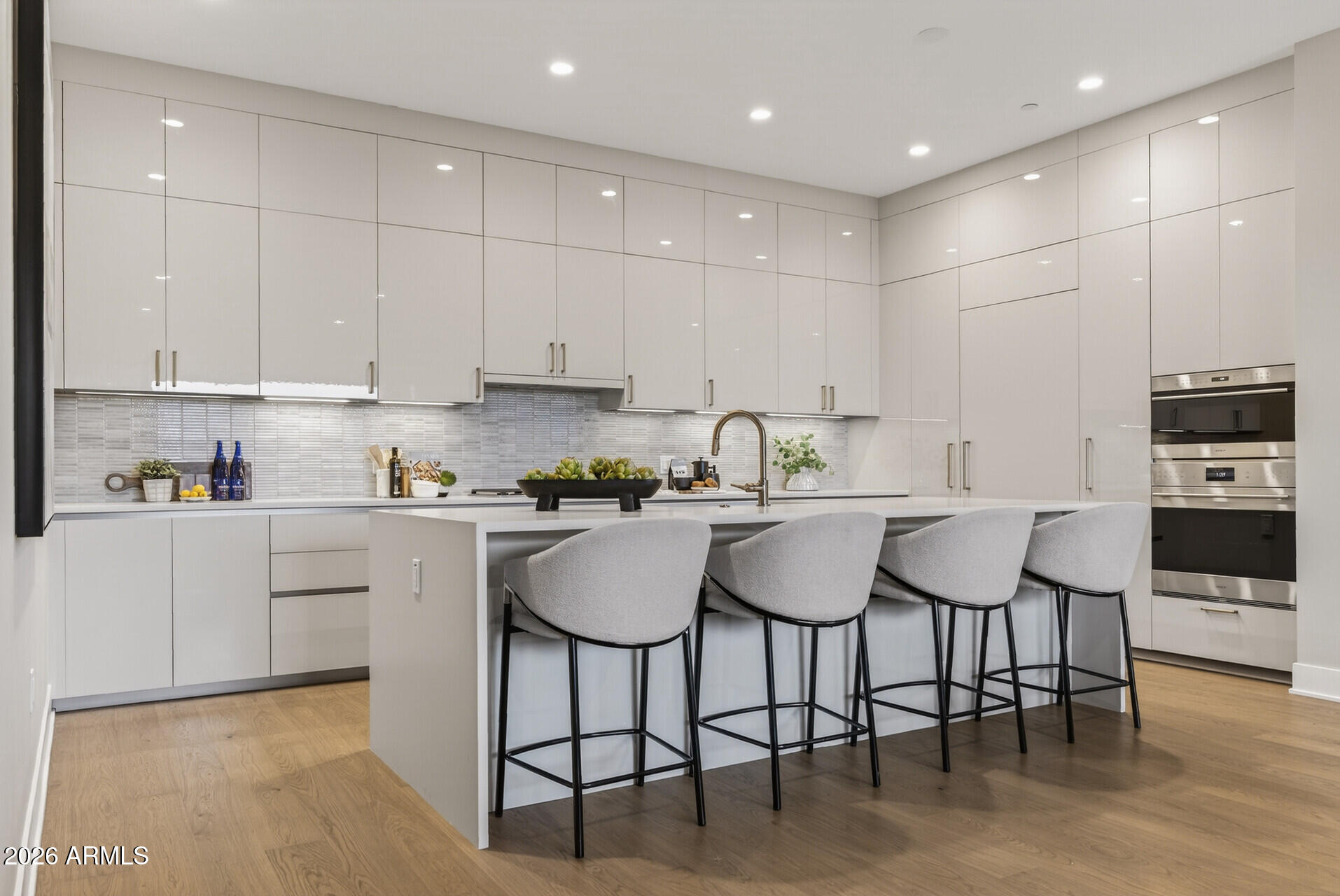 19355 N 73RD Way E2014