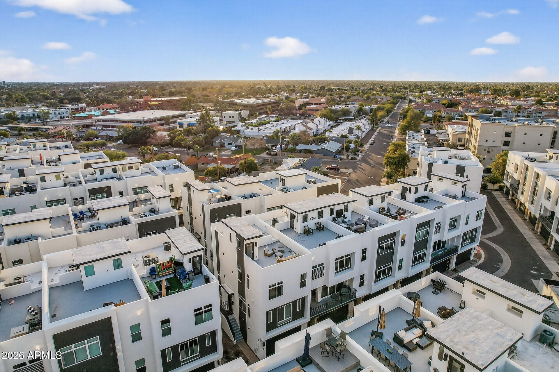 1717 E MORTEN Avenue 38