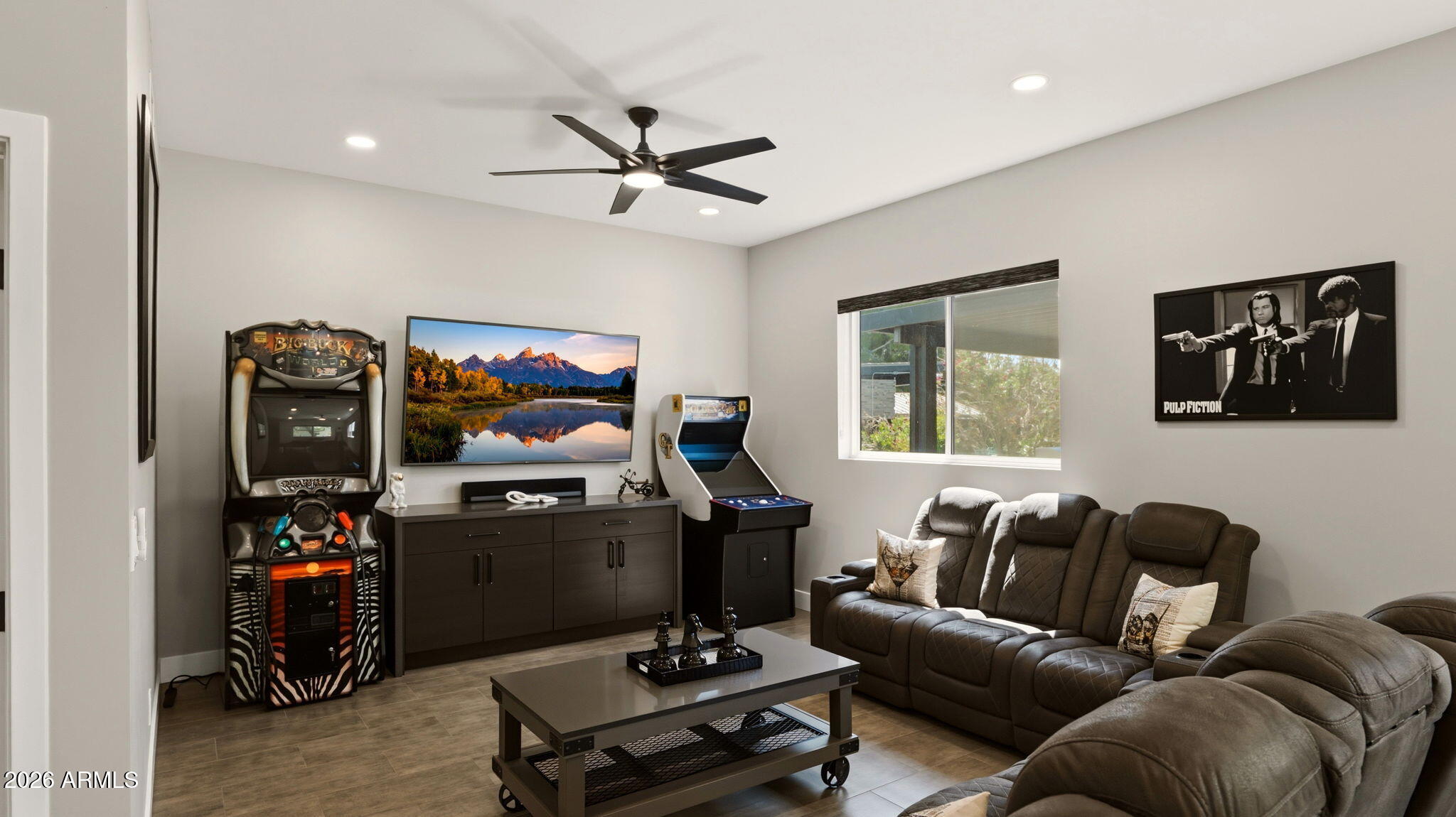 7433 E CHOLLA Lane