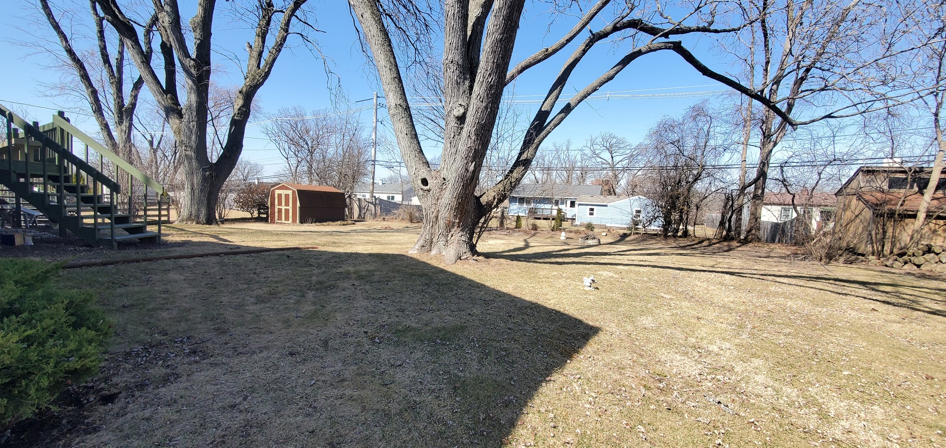 2916 Brentwood Court