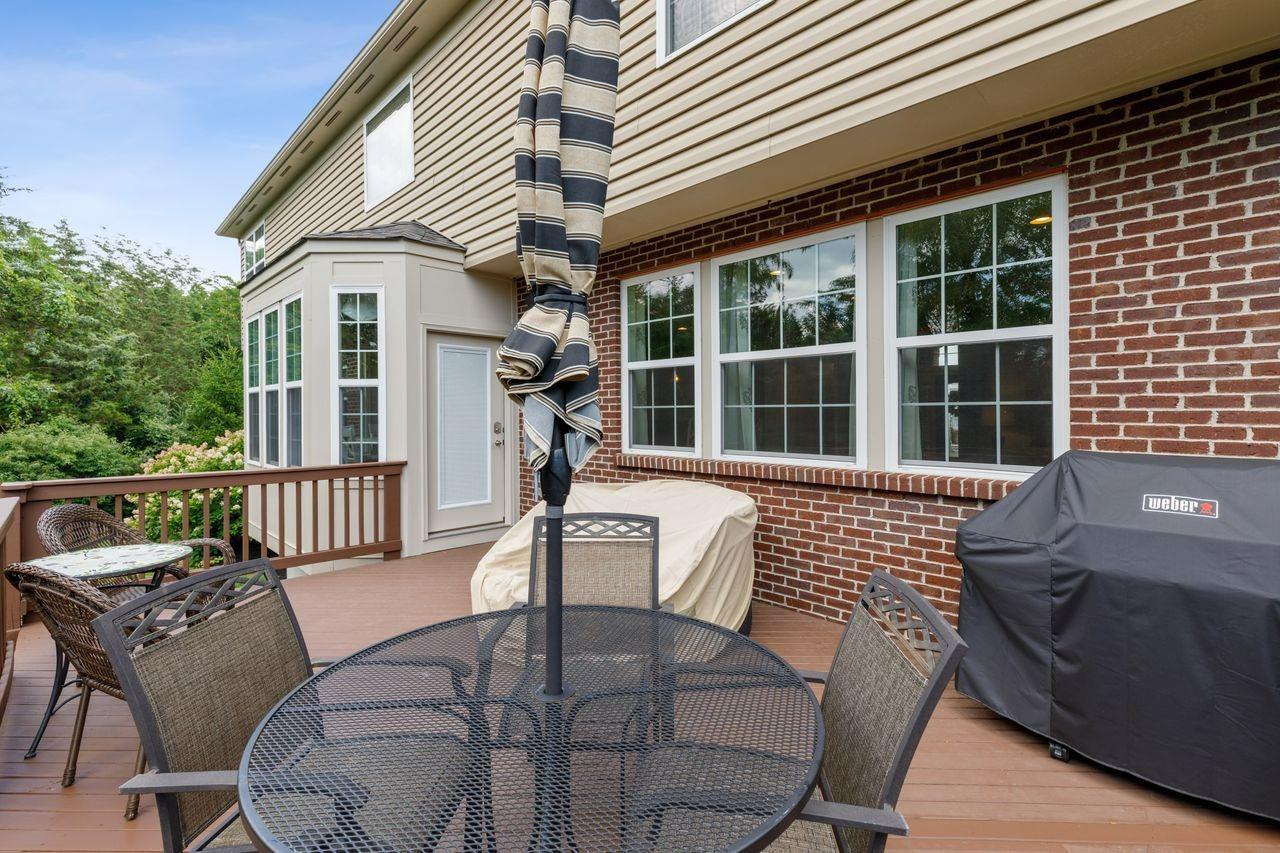 149 Olde Stone Court