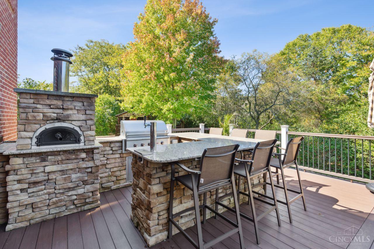 143 Olde Stone Court