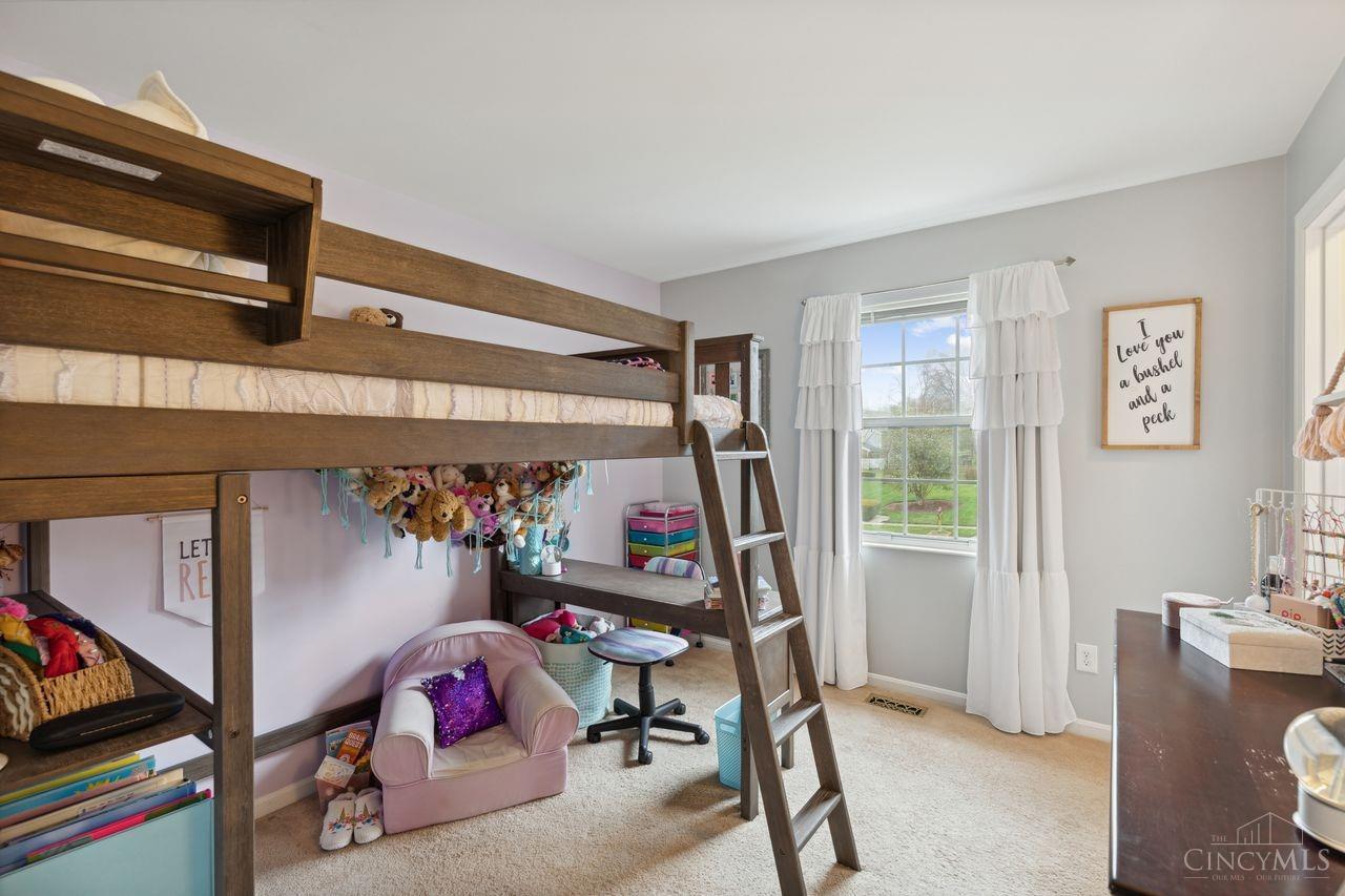 6423 Hummingbird Drive