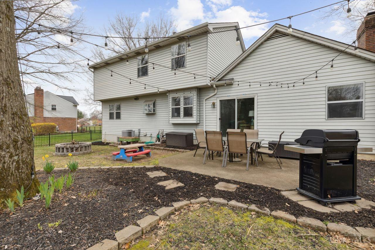 6423 Hummingbird Drive