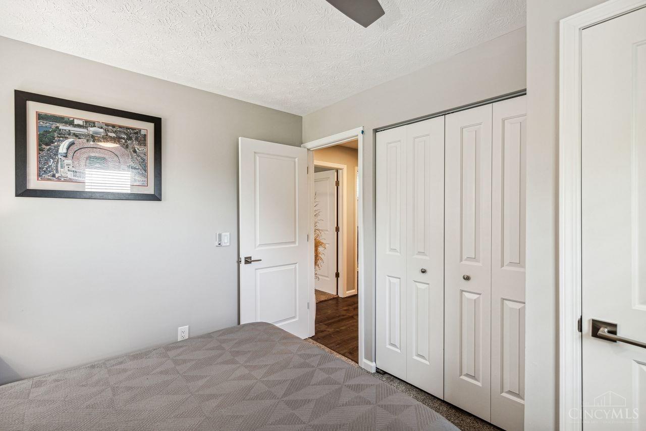 1112 Deerfield Road B