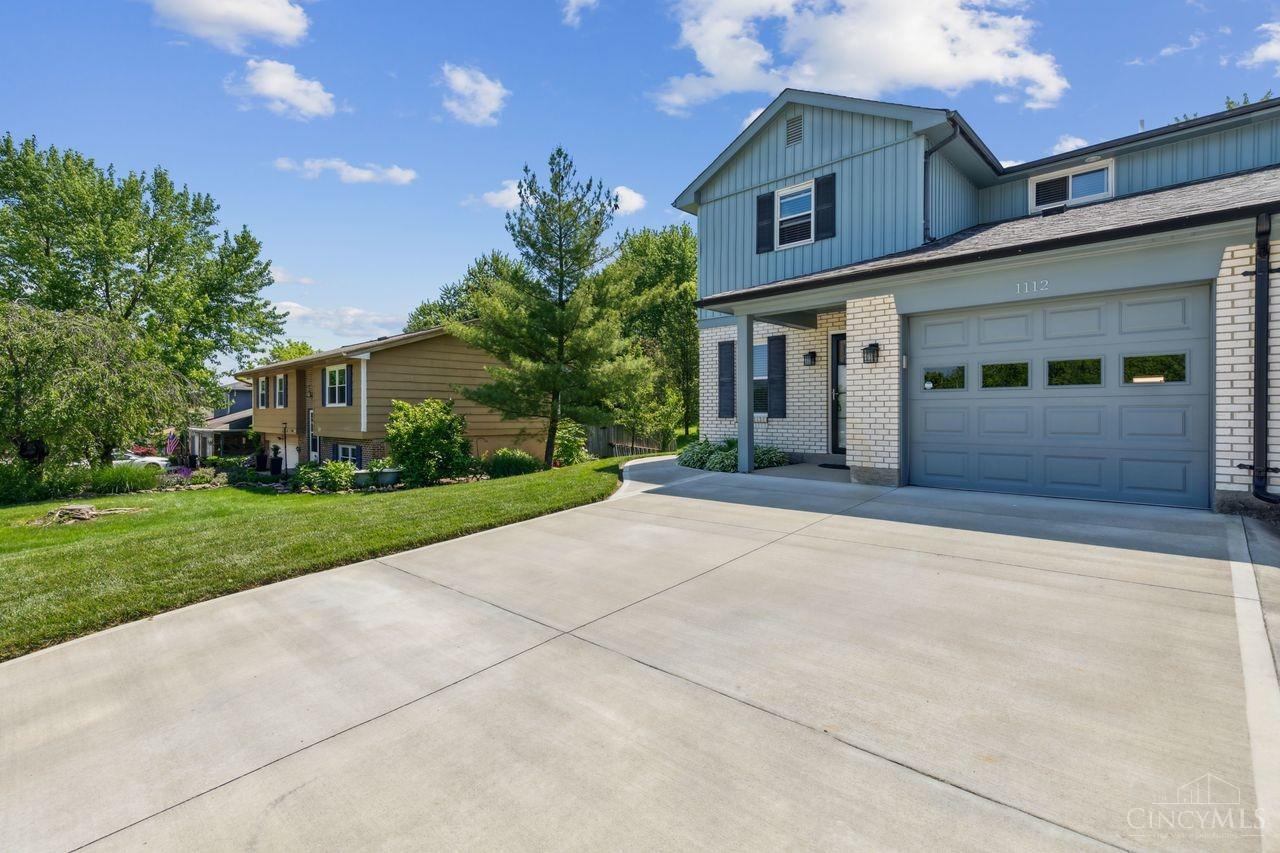 1112 Deerfield Road B