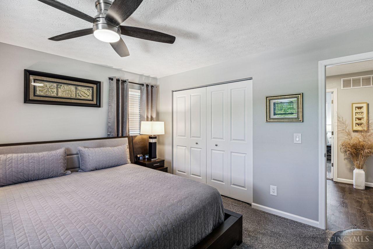 1112 Deerfield Road B