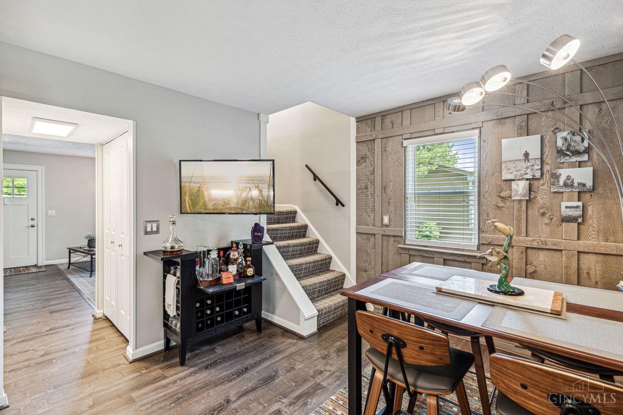 1112 Deerfield Road B
