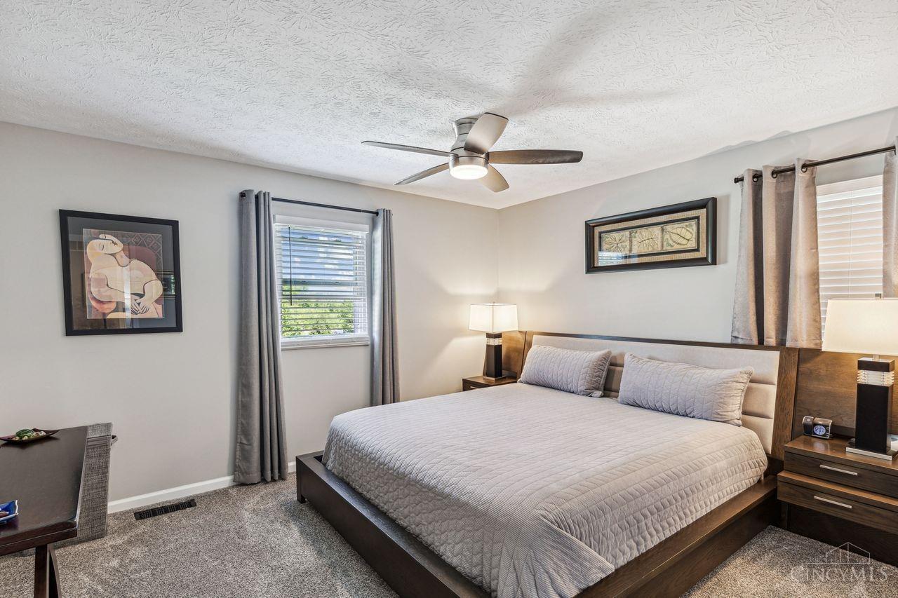 1112 Deerfield Road B