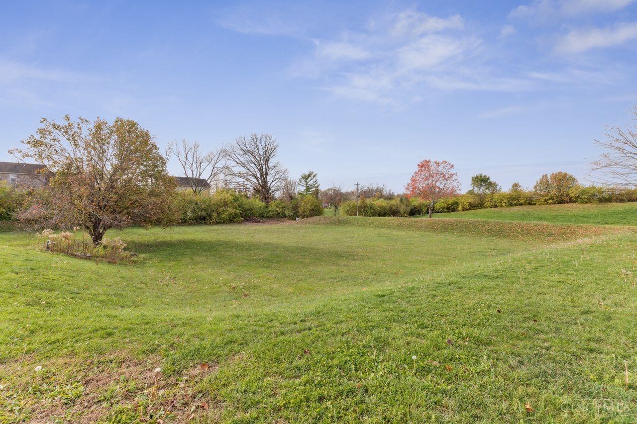 35 Green Knoll Drive