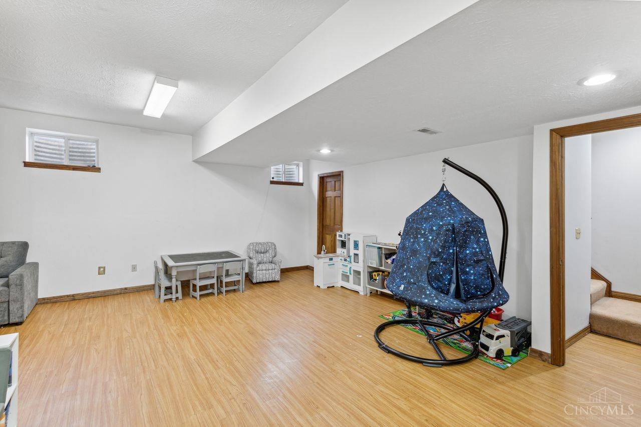 35 Green Knoll Drive