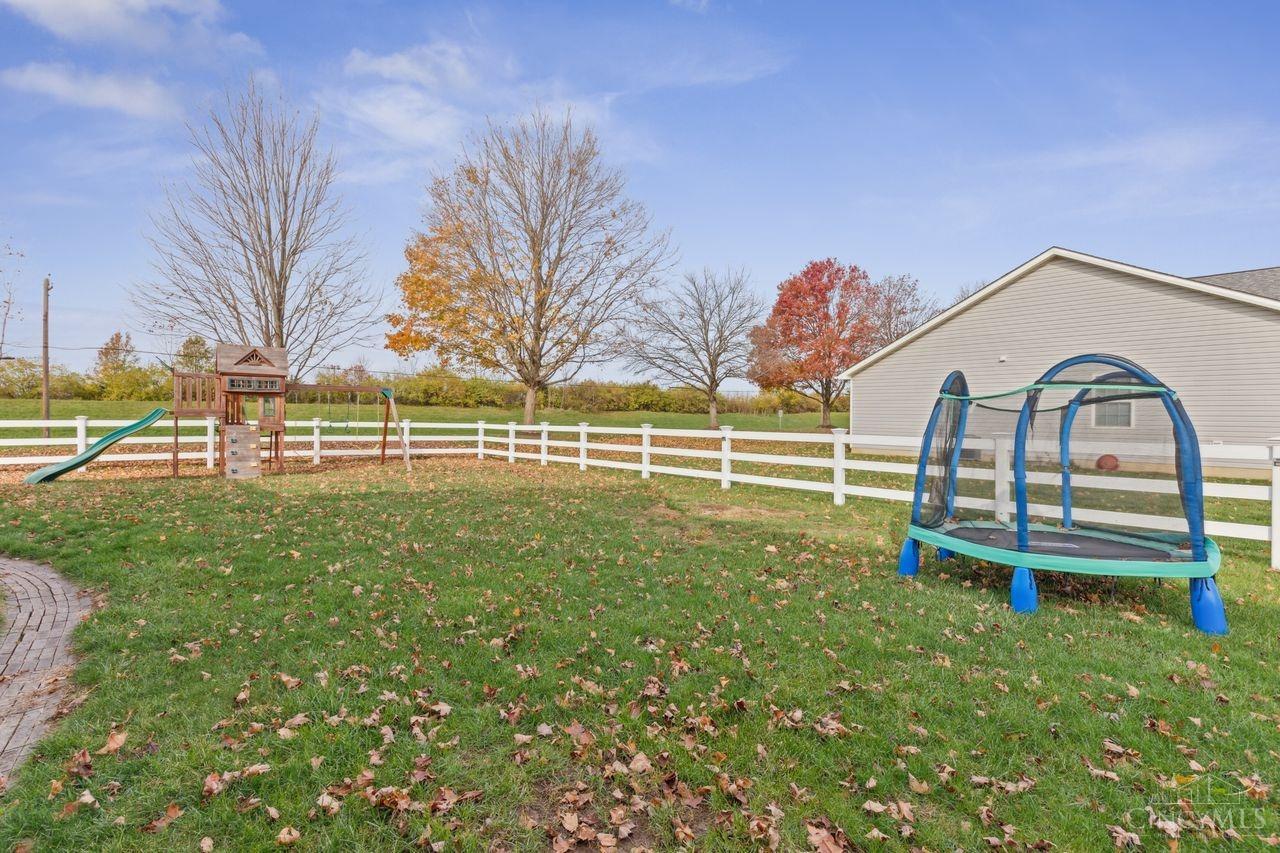 35 Green Knoll Drive