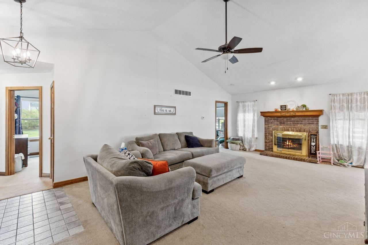 35 Green Knoll Drive