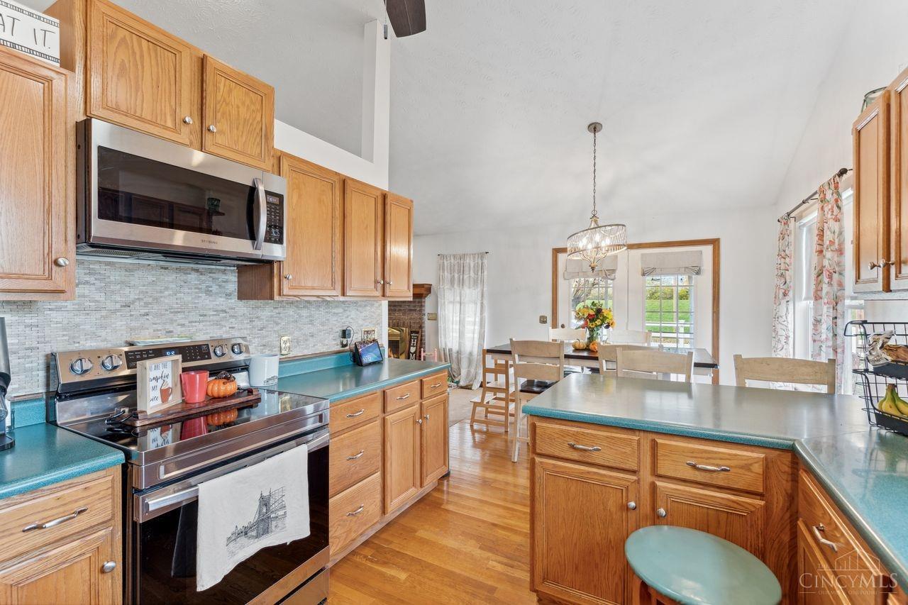 35 Green Knoll Drive