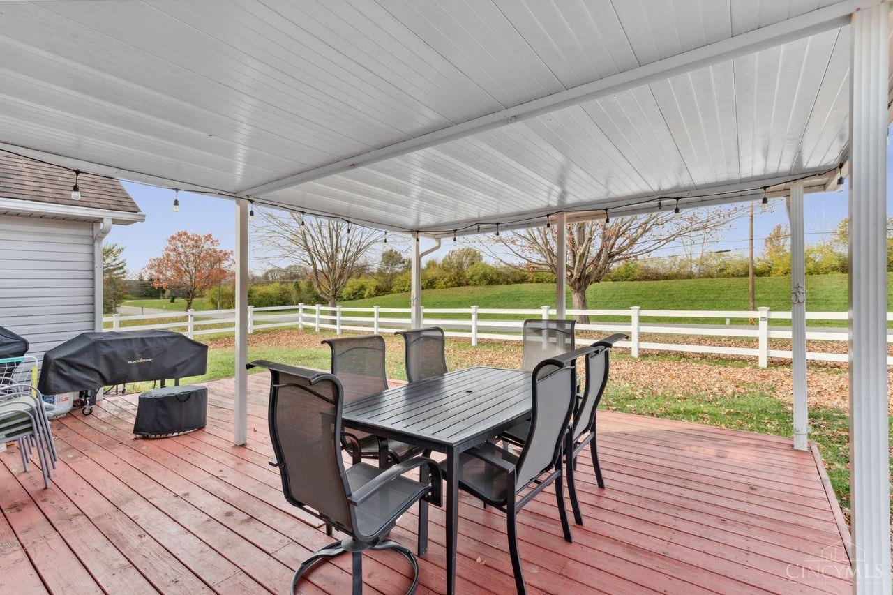 35 Green Knoll Drive