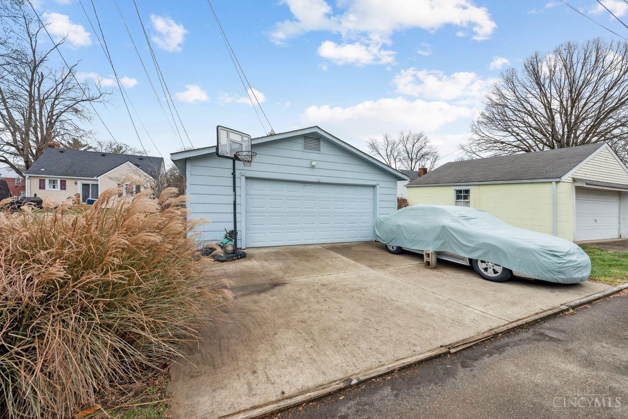 452 Ward Street