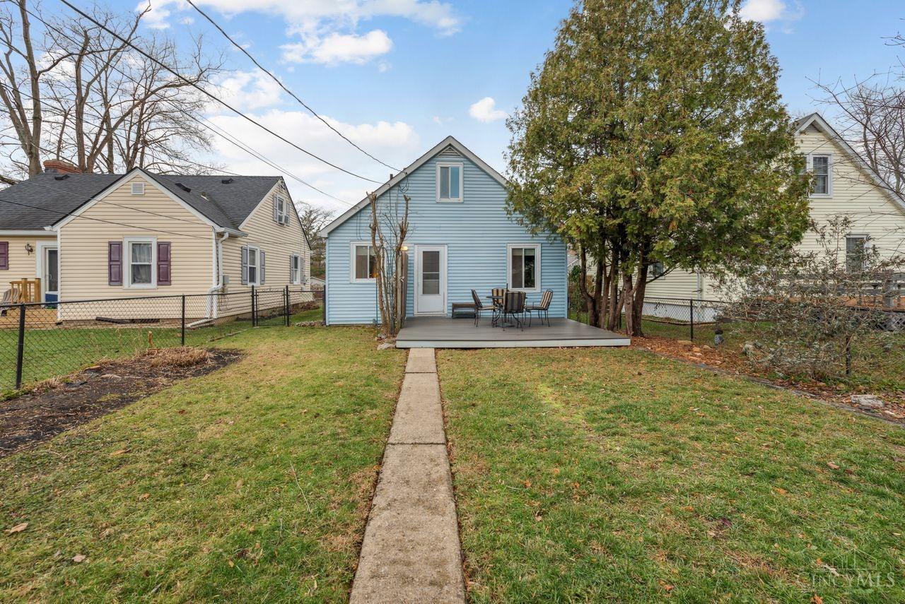 452 Ward Street