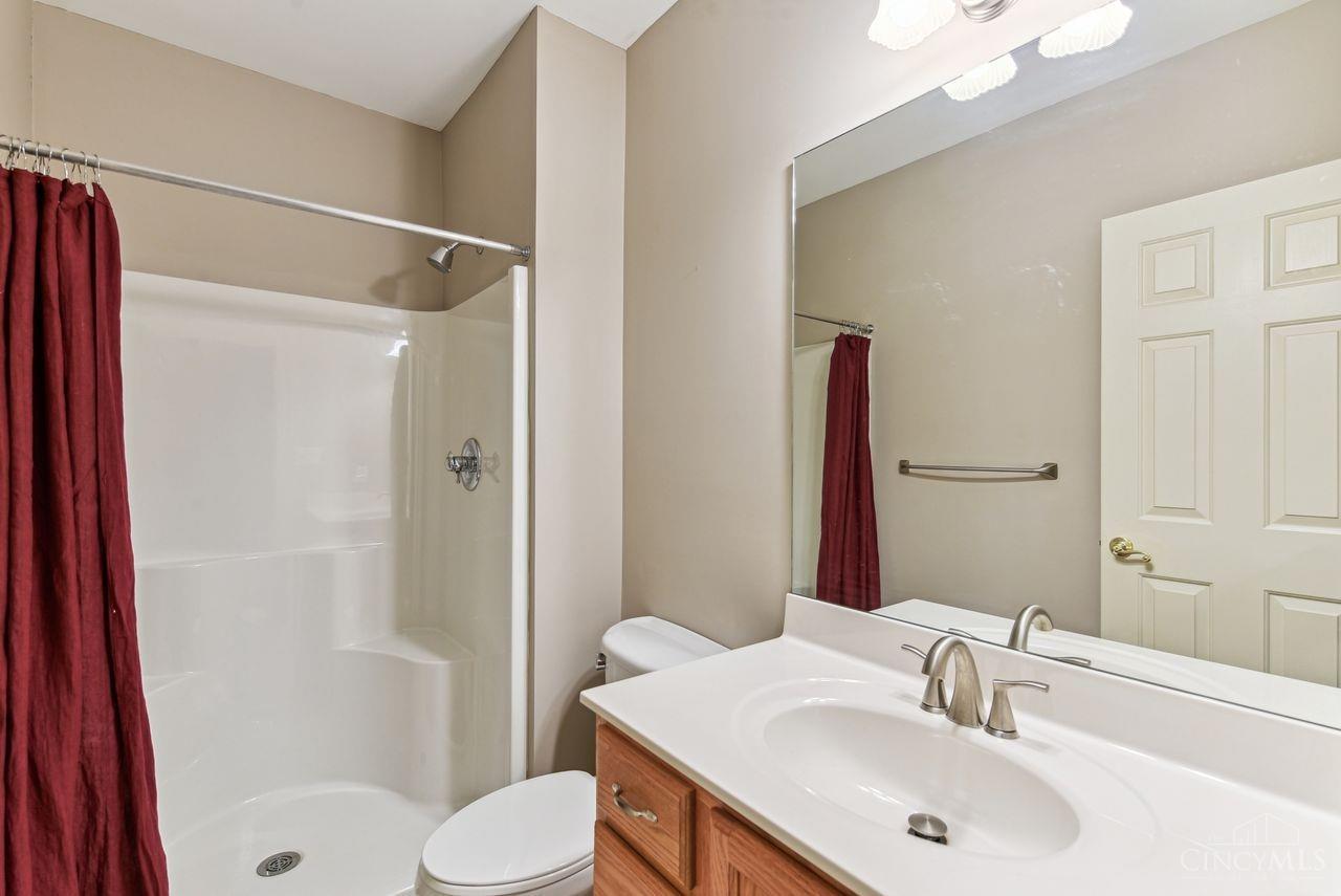 9950 Thoroughbred Lane