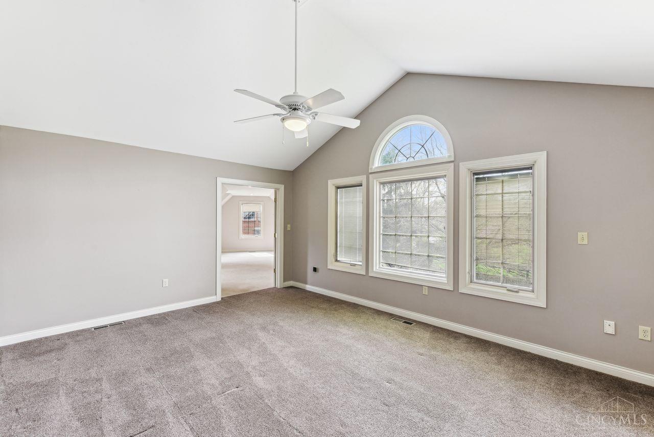 9950 Thoroughbred Lane