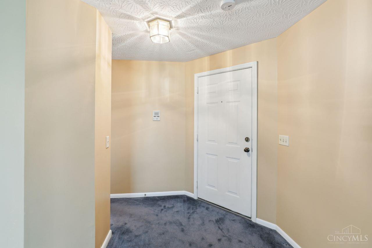 4511 North Shore Drive 202