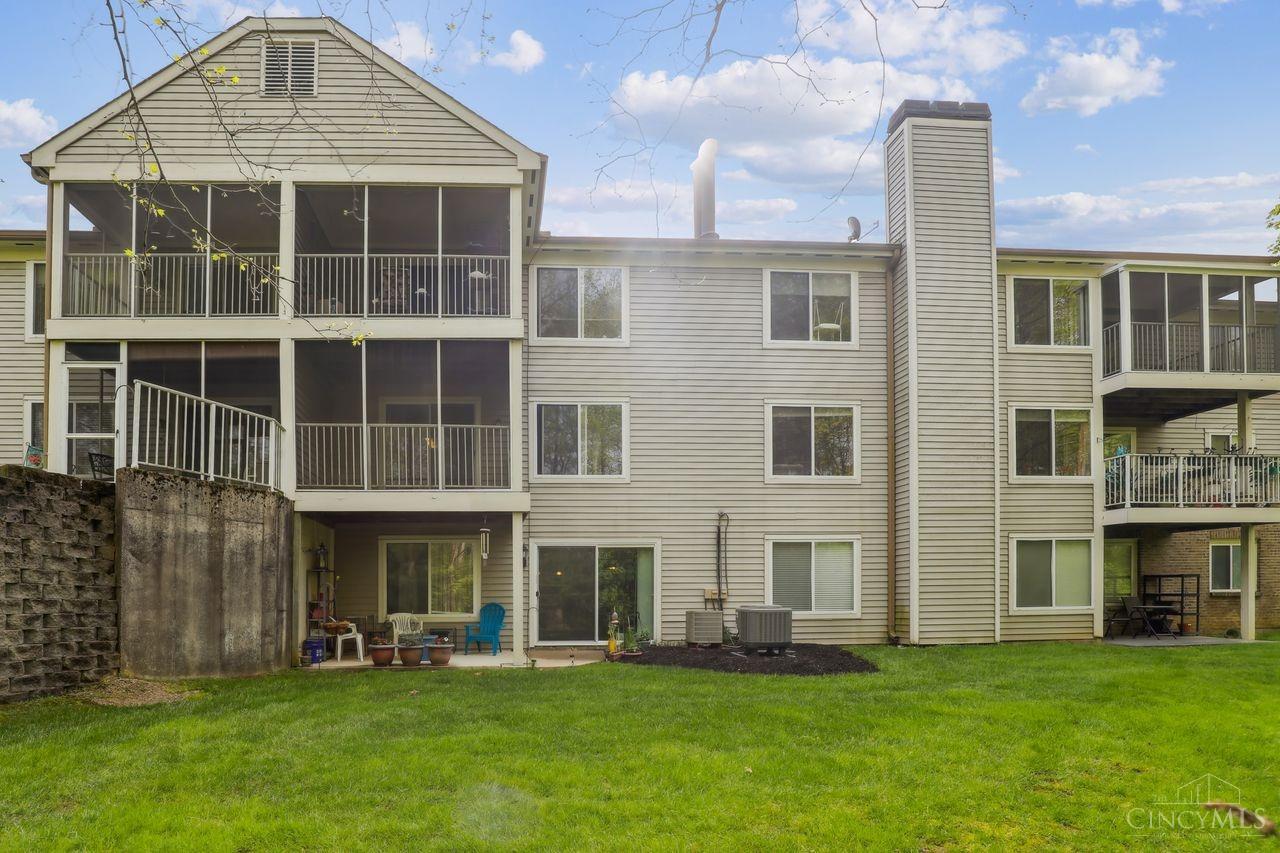 4511 North Shore Drive 202