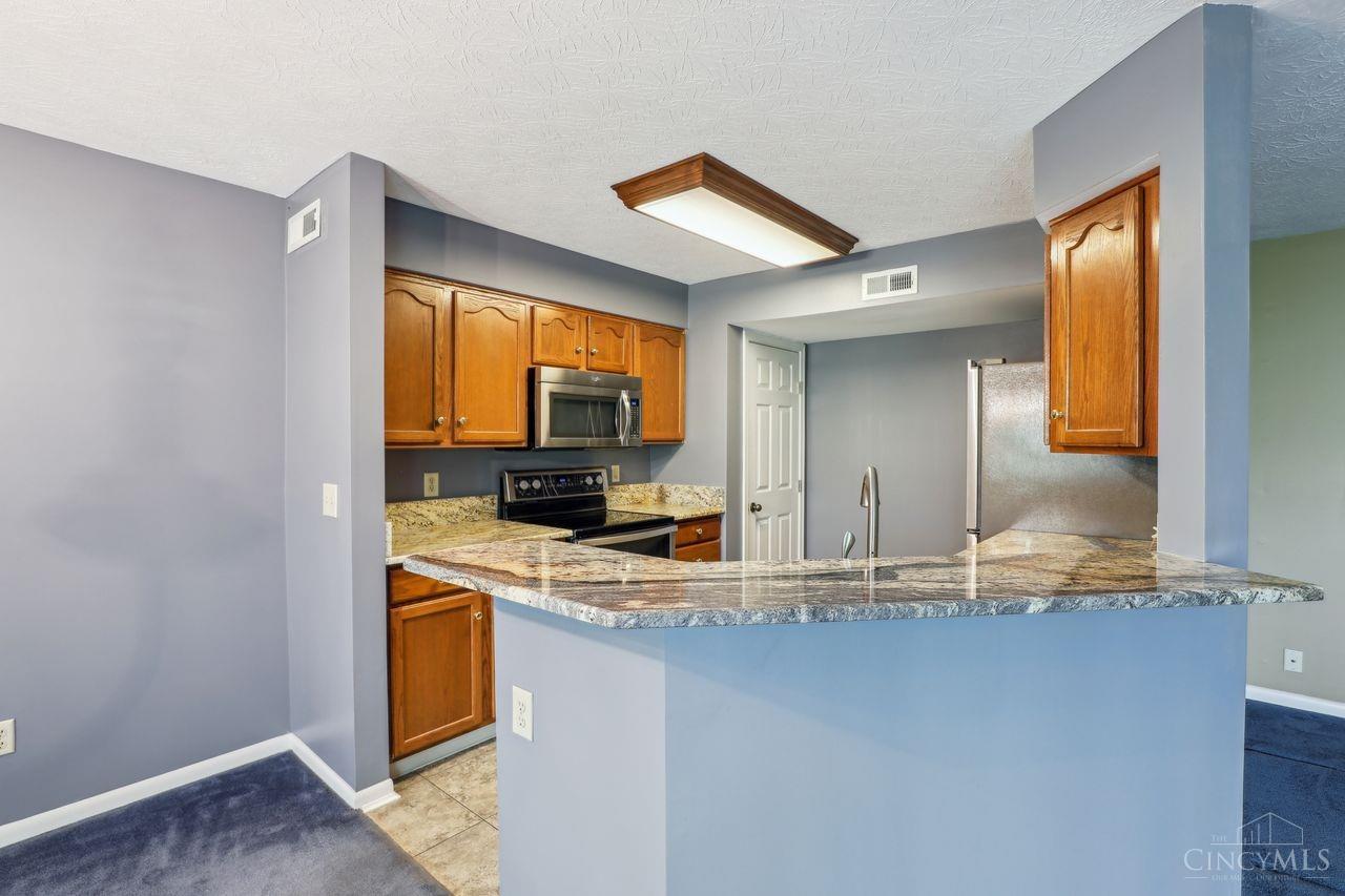 4511 North Shore Drive 202