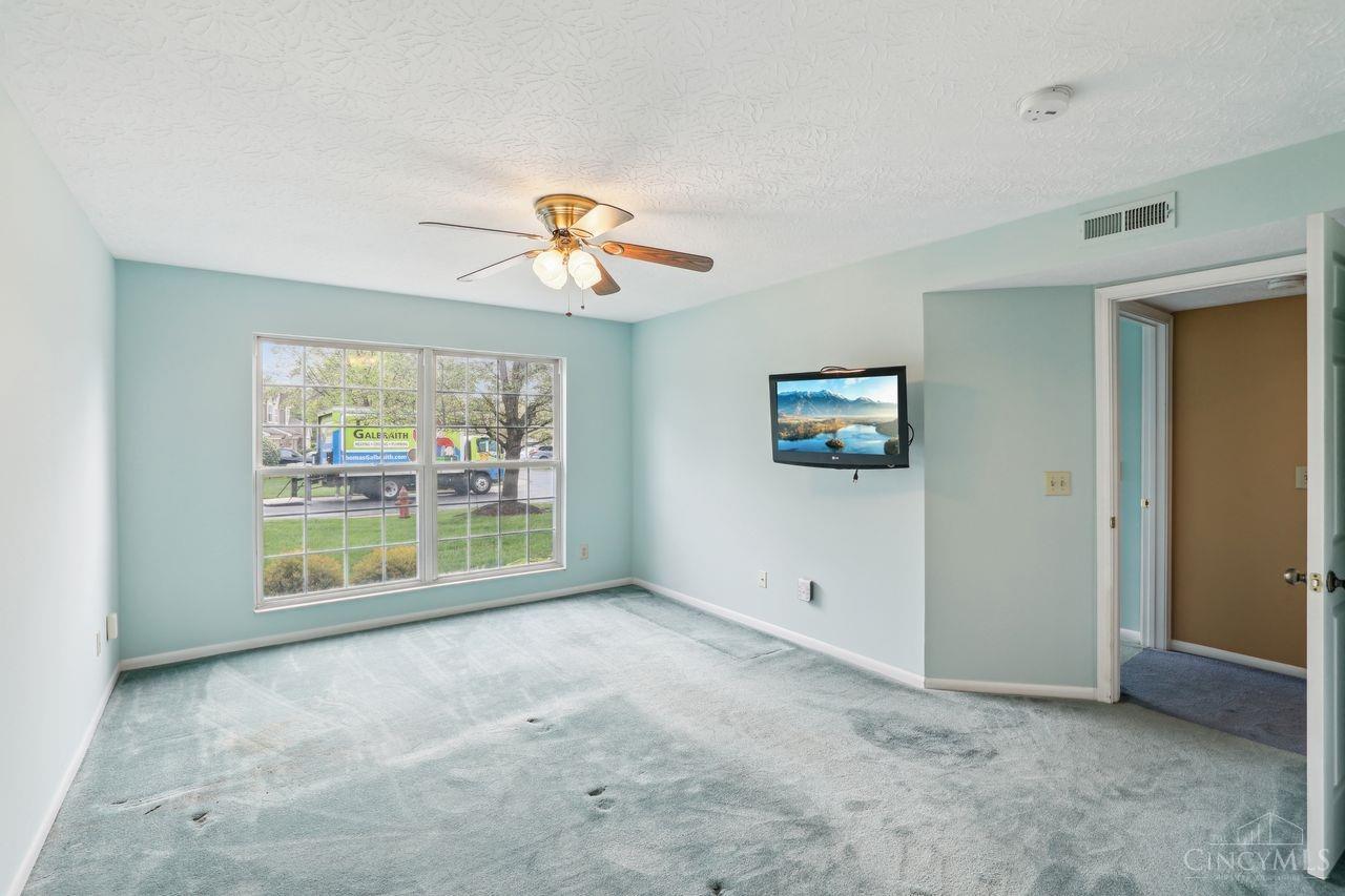 4511 North Shore Drive 202