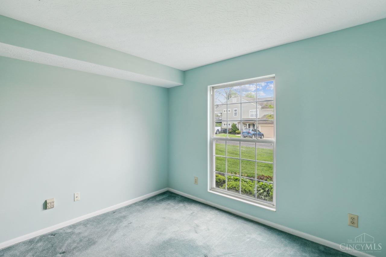 4511 North Shore Drive 202