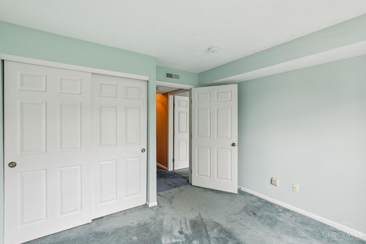 4511 North Shore Drive 202
