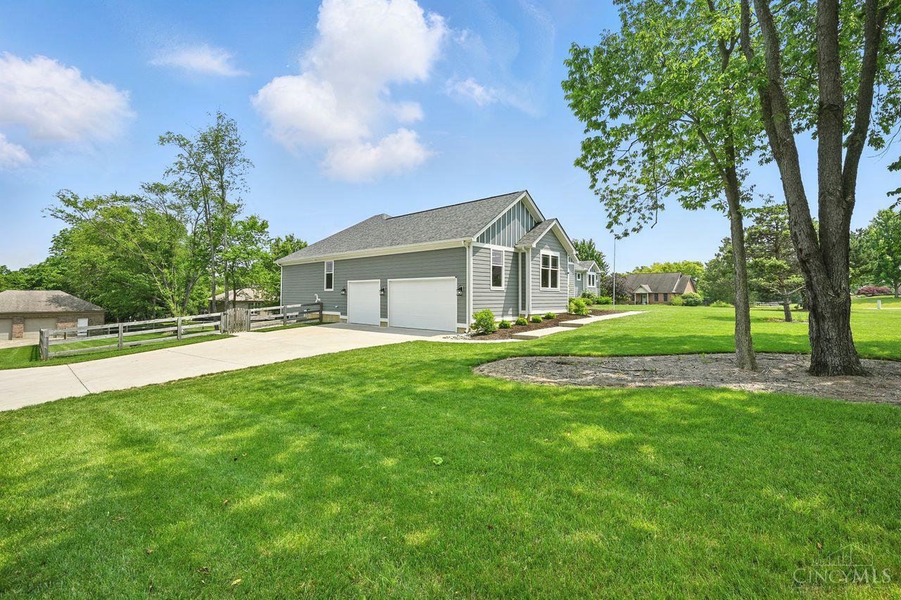 1584 Heritage Run Drive