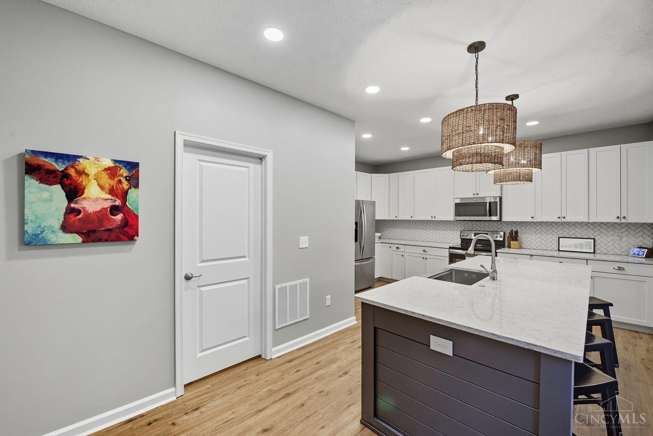 1899 Meadowsweet Drive