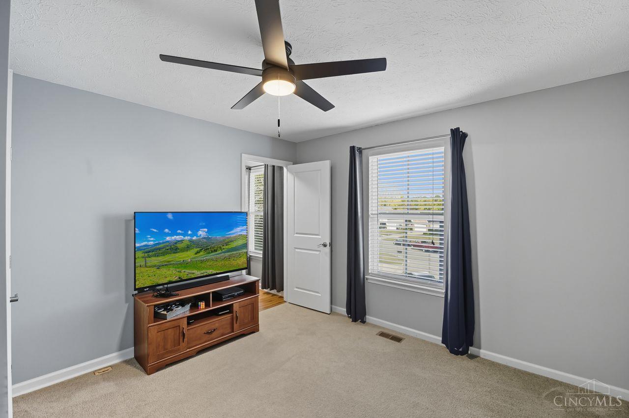 1899 Meadowsweet Drive
