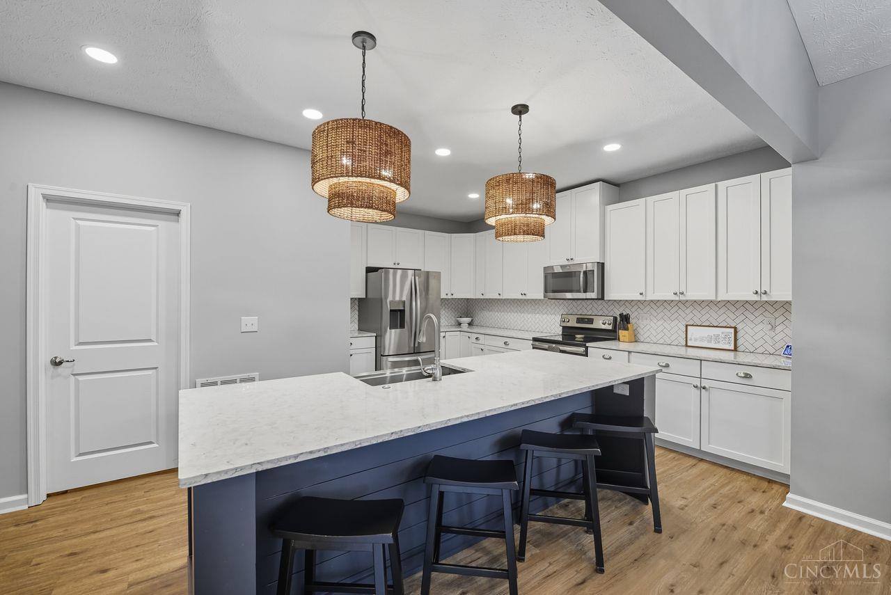 1899 Meadowsweet Drive
