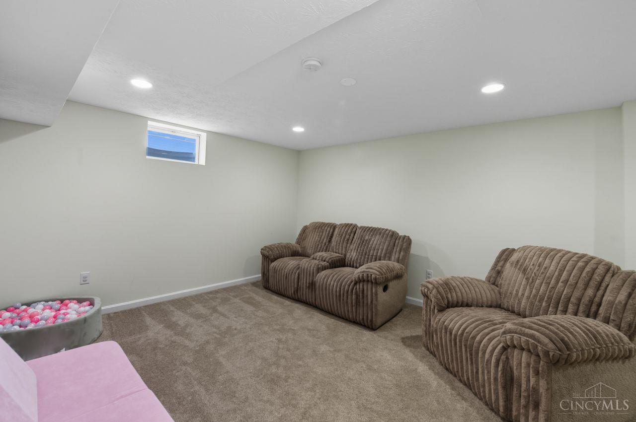 4284 Yellow Prairie Drive
