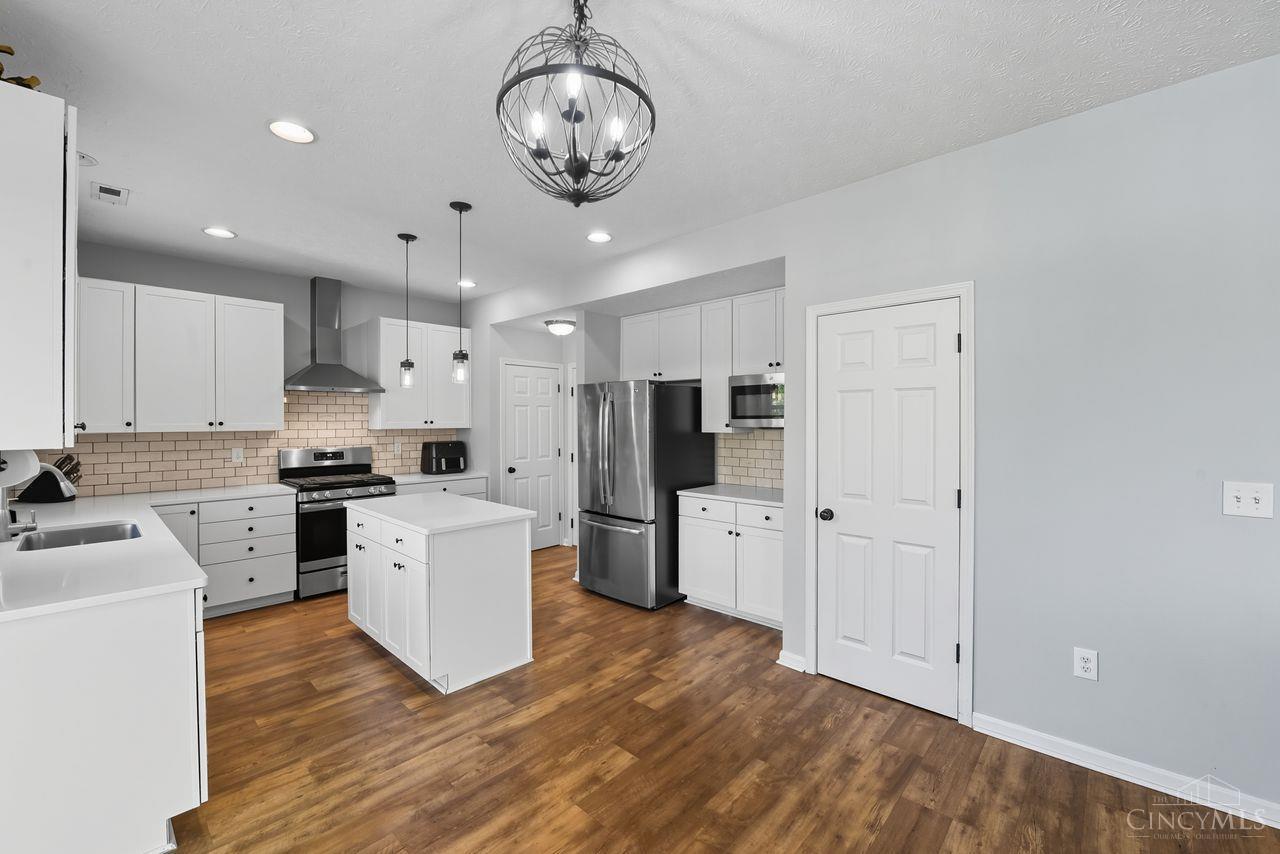 4284 Yellow Prairie Drive