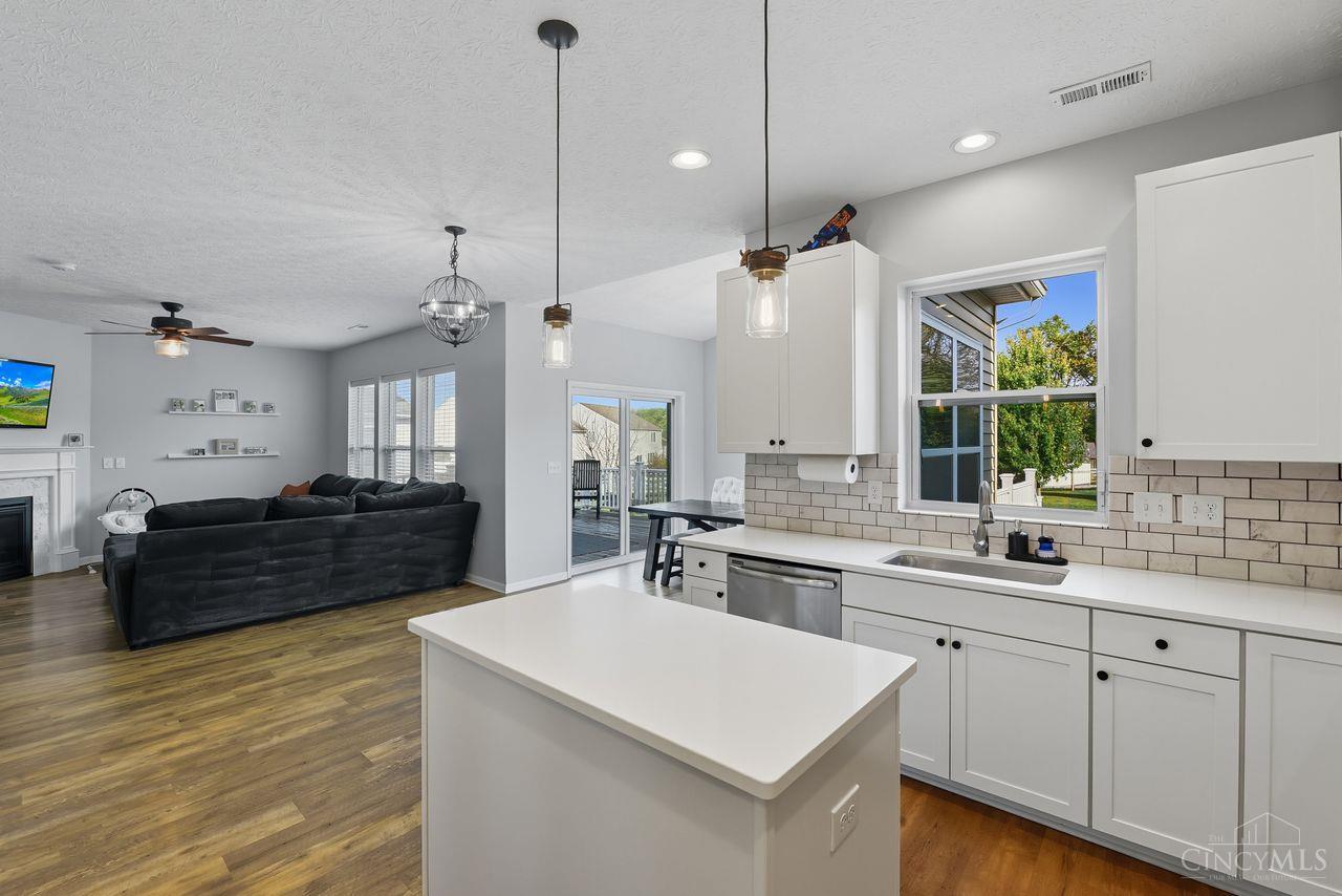 4284 Yellow Prairie Drive