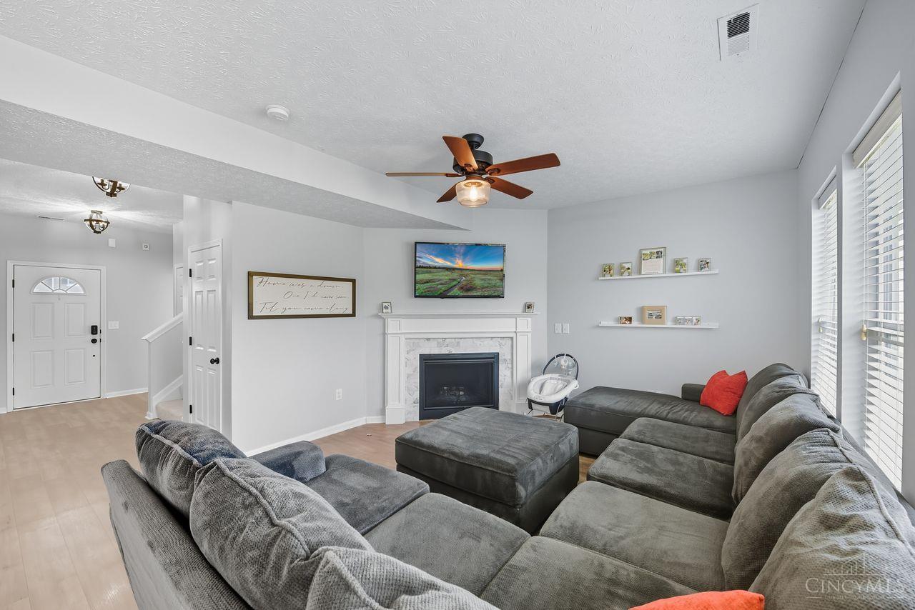 4284 Yellow Prairie Drive