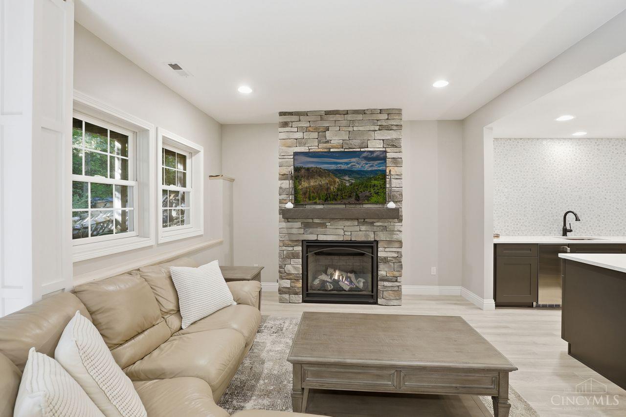 917 Kerns Drive