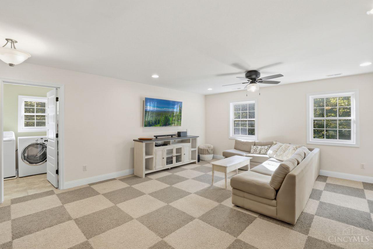 917 Kerns Drive