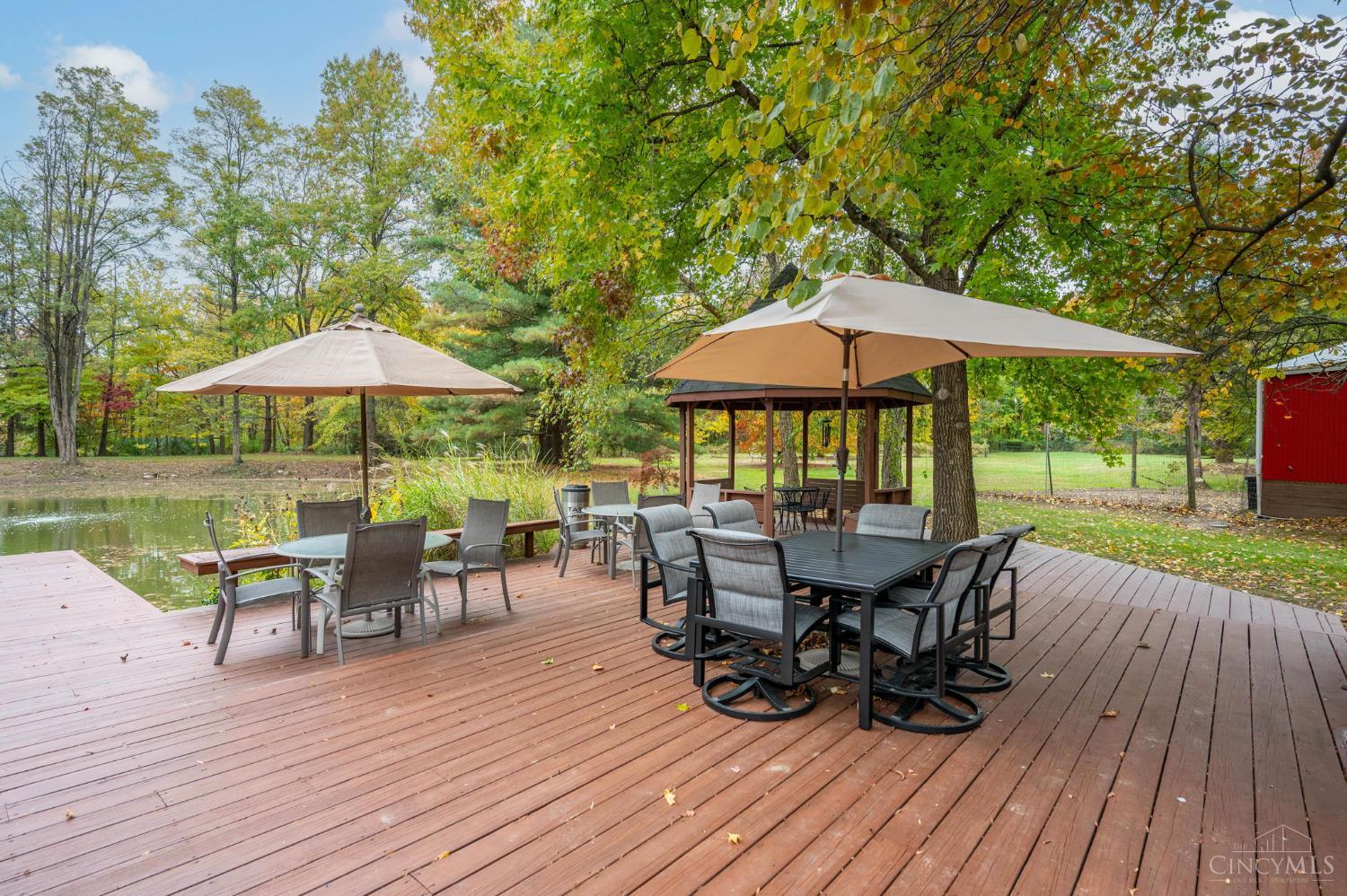 945 S Nixon Camp Road