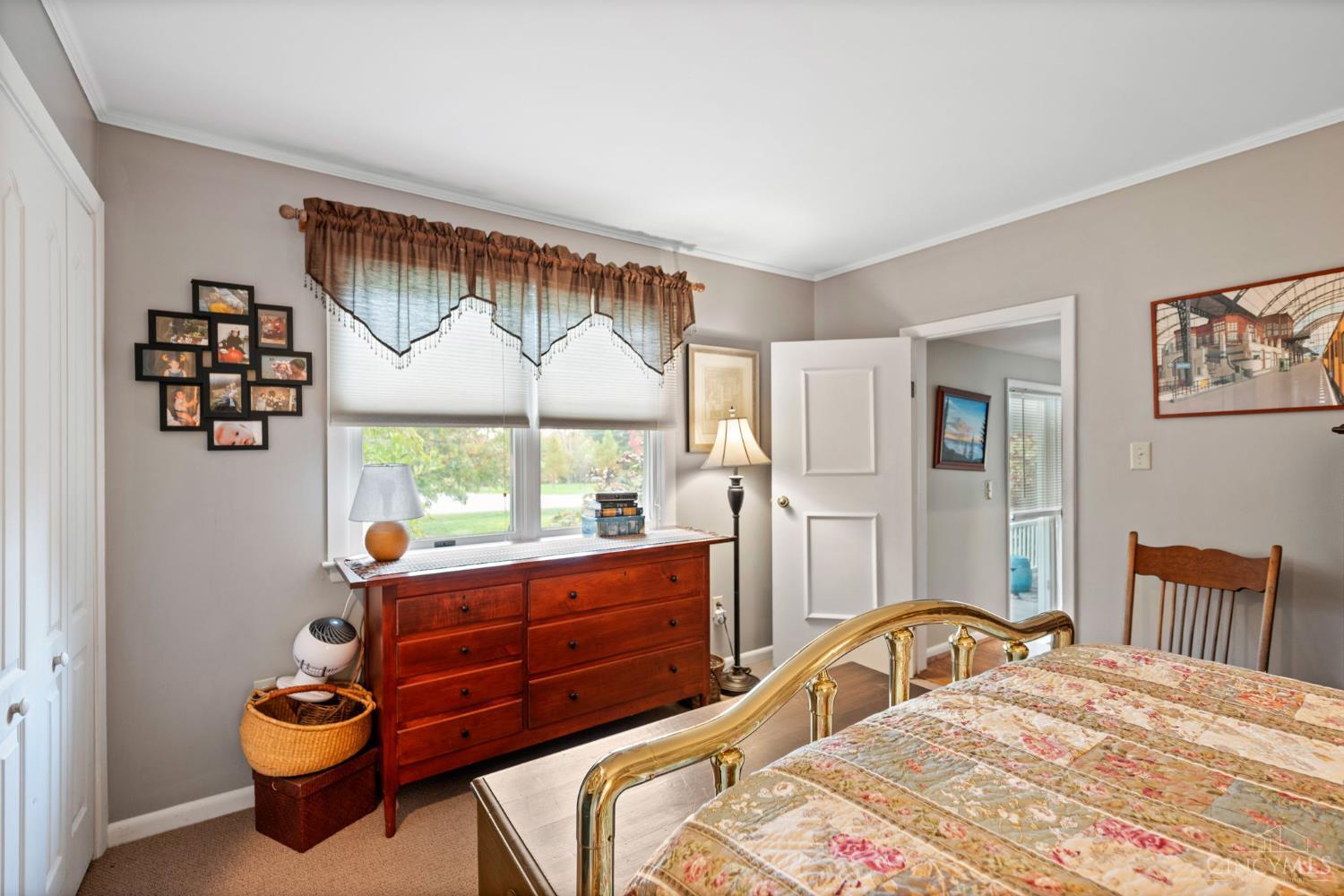 945 S Nixon Camp Road