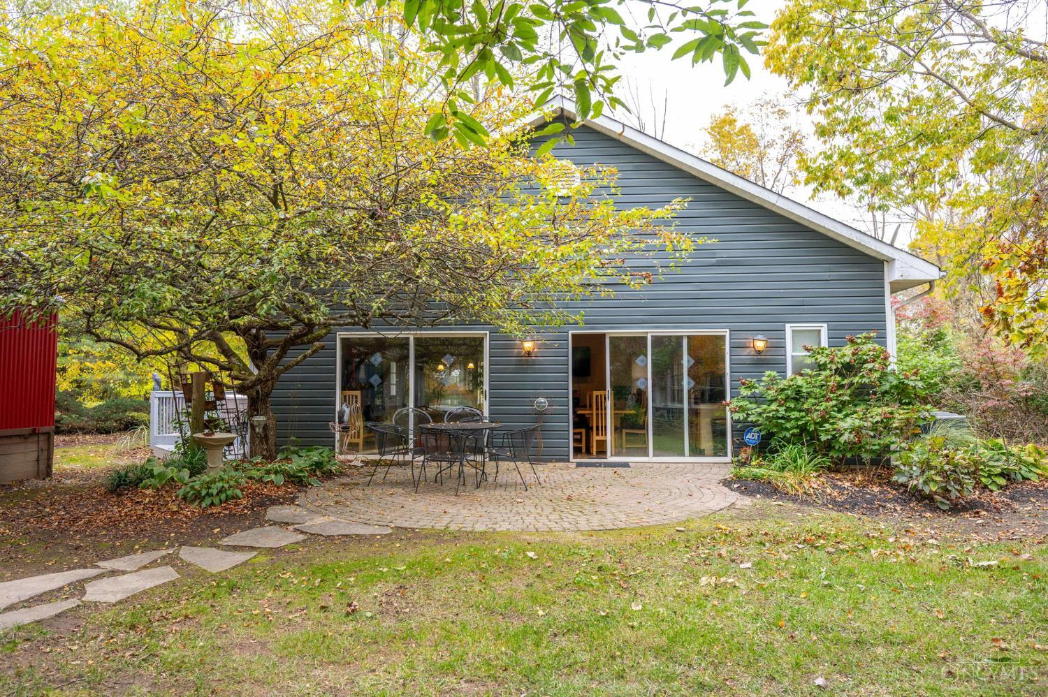 945 S Nixon Camp Road