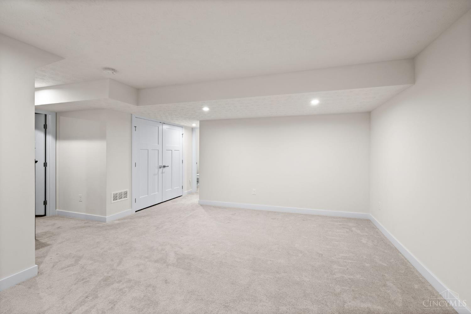 922 Trovillo Drive