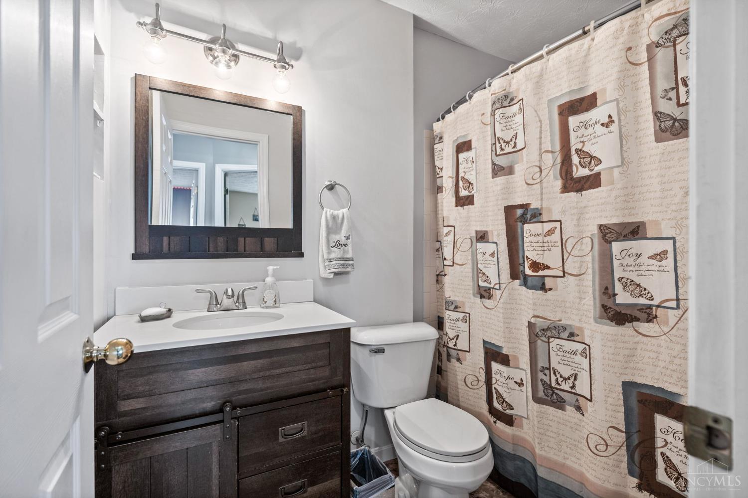 418 Lake Front Drive