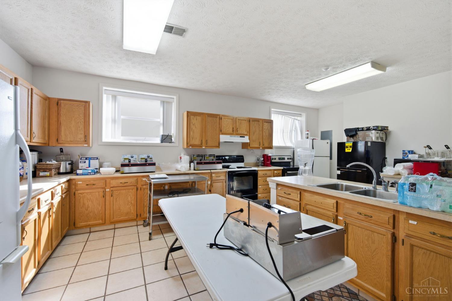 810 N Broadway Street